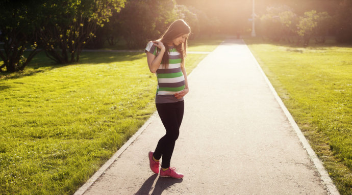 孕婦散步好處多，但一定要注意以下幾點(diǎn)